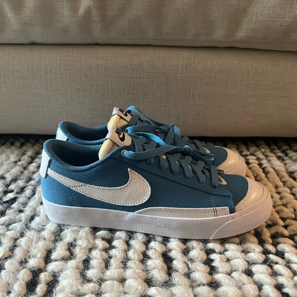 NWT Nike Blue Blazers (Custom) - Picture 2 of 6